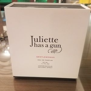 Juliette has a gun Gentlewoman